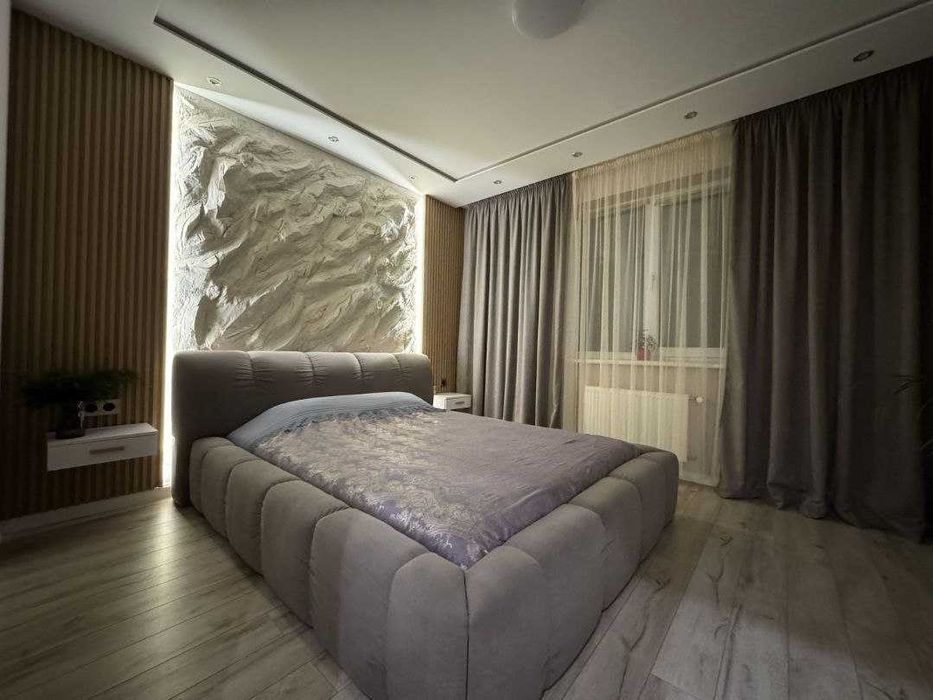 буд. 115м2.10сот. Біля готелю Швейцарія.Обарів