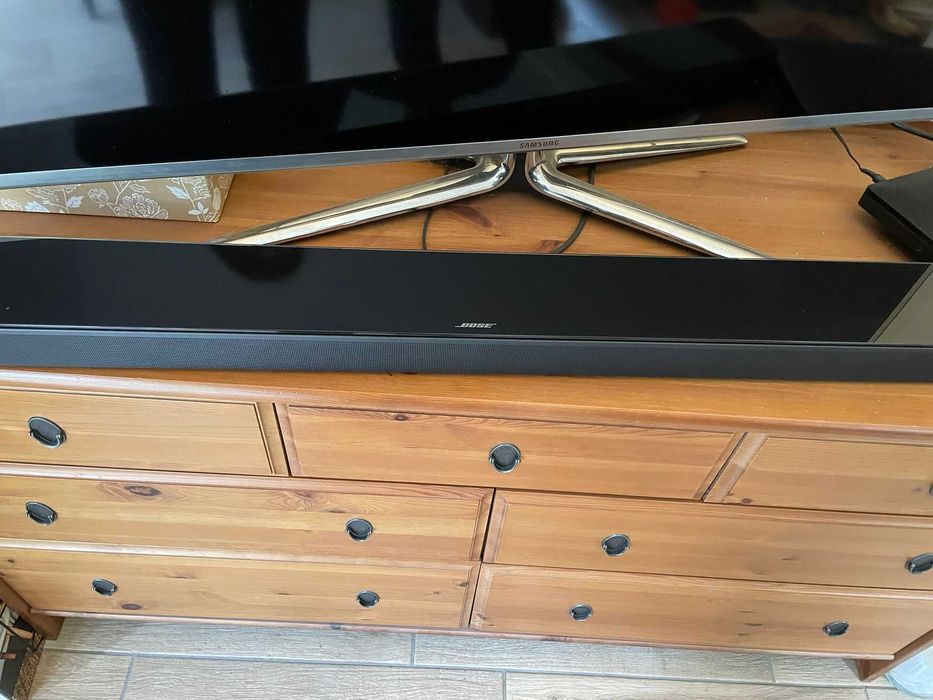 Bose 700 komplet 5.1 – Soundbar + Bass Module + Surround | stan bdb