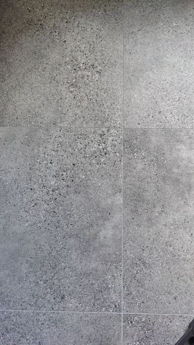 9 płytek Tubądzin Terrazzo grey MAT 59,8x59,8