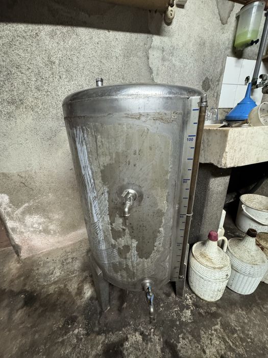 Depositos de inox de vários tamanhos