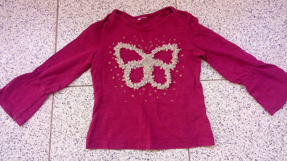 Diversas peças de roupa menina 18-24 meses