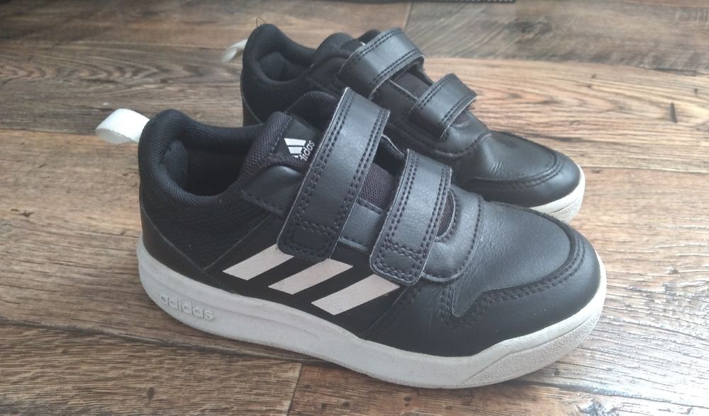 Czarne buty adidas rozmiar 29