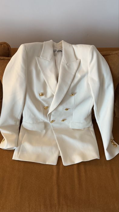 Білий жакет Zara