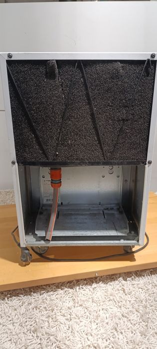 Osuszacz powietrza budowlany TROTEC-TTK 140S.