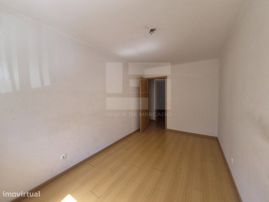 Apartamento T2 - Ameixoeira
