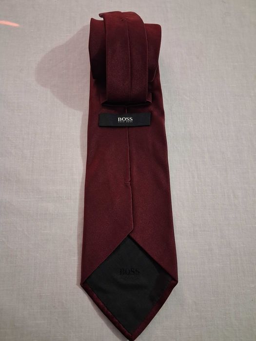 Gravatas Hugo Boss seda