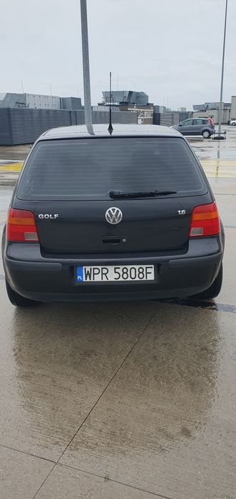 Volkswagen Golf 4 1.6