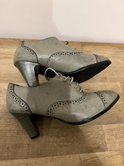 Buty skórzane rozmiar 38