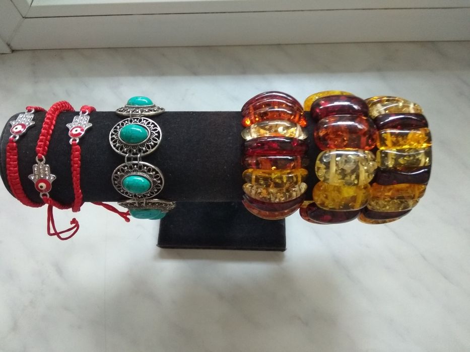 Бусы, наборы, натуральные камни