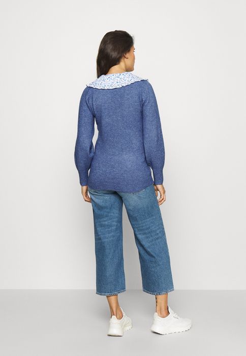 Sweter ciążowy z kołnierzykiem Mamalicious M