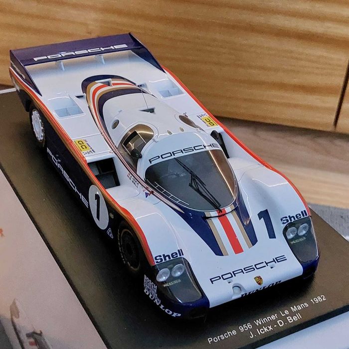 Porsche 956 LH #1 Rothmans Winner Le Mans 1982 SPARK 1:18