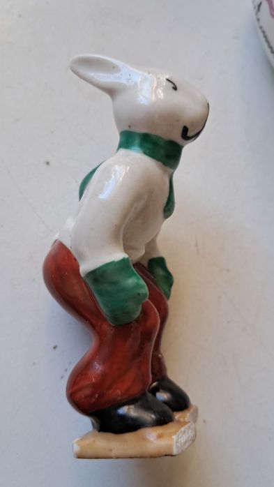 Редкая фарфоровая статуэтка под реставрацию