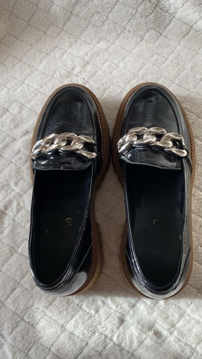 Лофери жіночі.