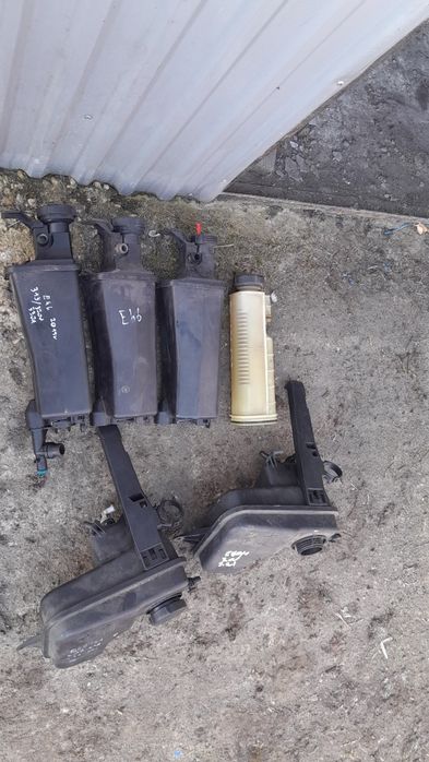 Zbiorniczek plynu bmw e60/61 e46 e83 e39 e38 e36