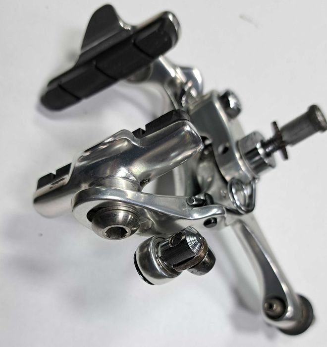Hamulec tył szosowy Campagnolo Chorus Dual pivot u-brake