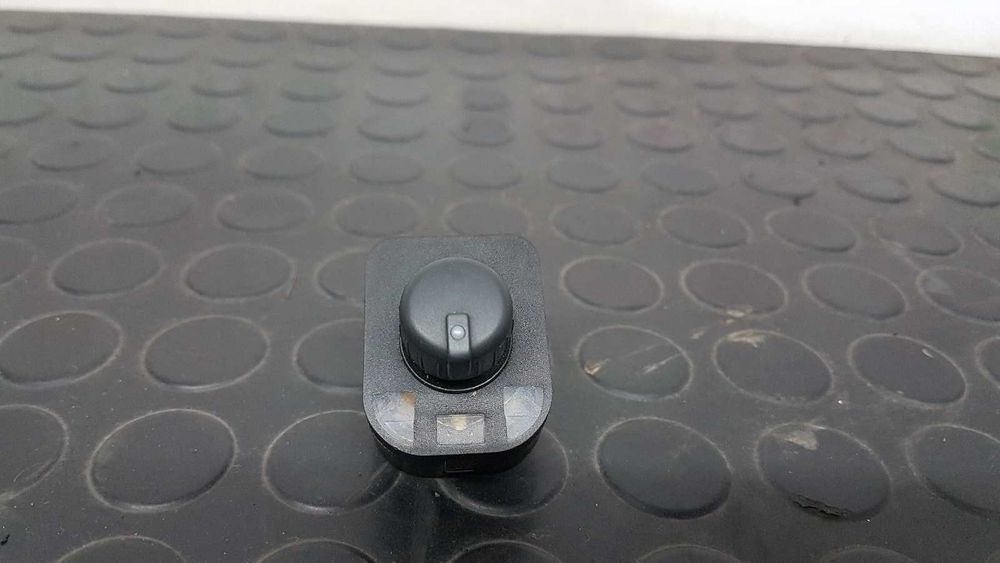 CONTROLADOR DE VISÃO TRASEIRA AUDI A4 BERLINA (8E) 2.0 TDI (DPF) (125KW)