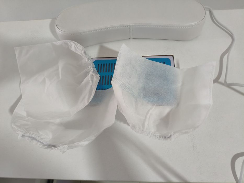 Mesa de manicure com aspiração, 3 sacos incluídos, 4 gavetas e uma porta metal aço Inox