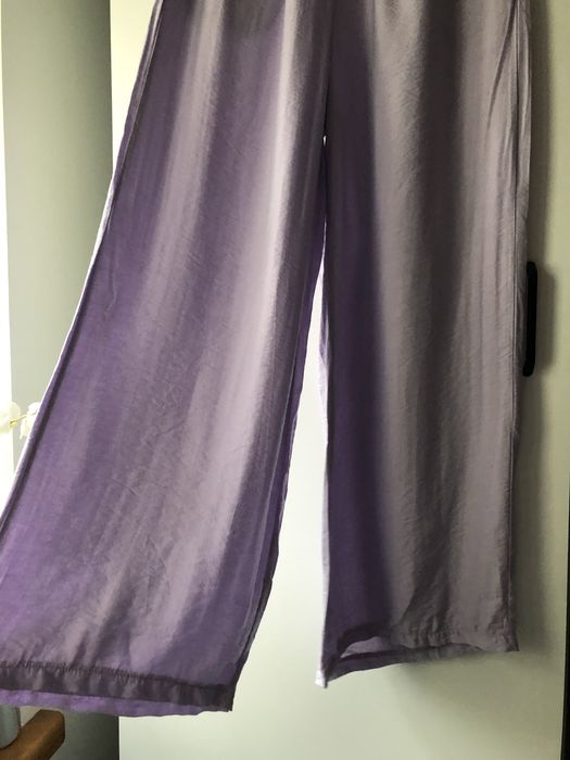 Spodnie z szeroką nogawką