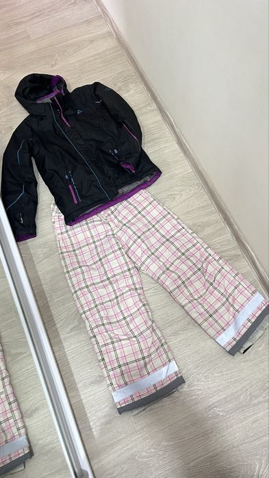Курточка лижна лижний костюм 146-152 cm Dare2be