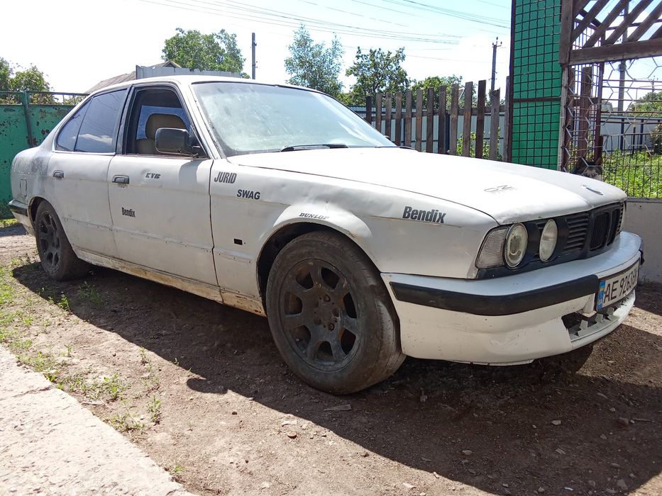 BMW Легенда E 34..520