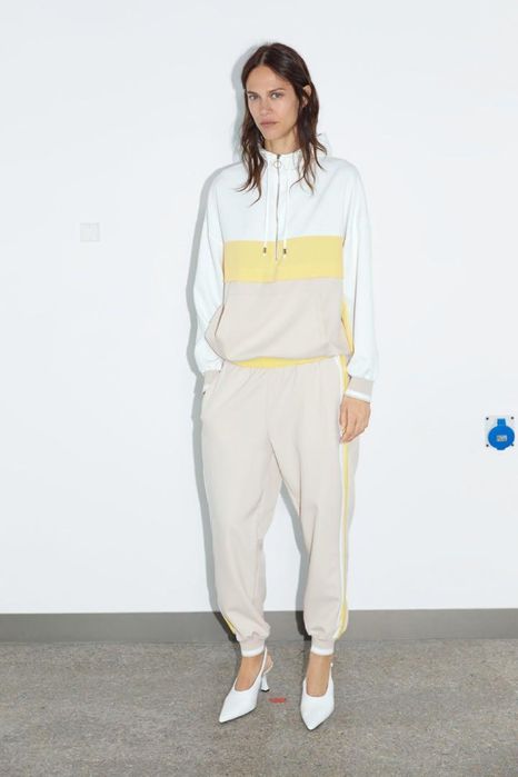 Fato de treino bege, amarelo e branco ZARA
