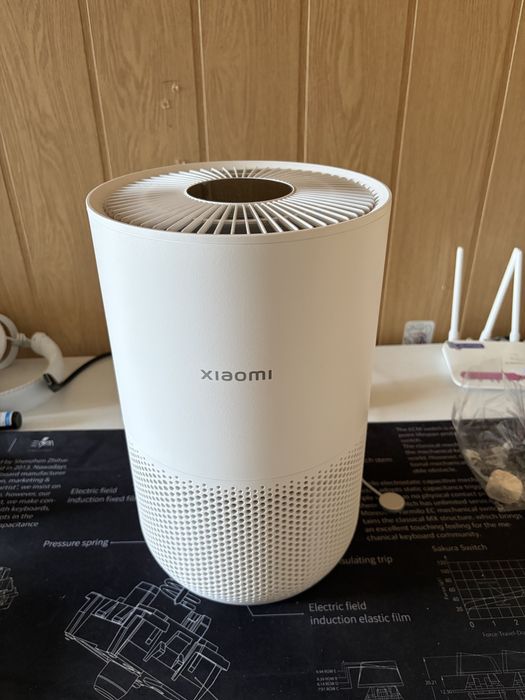 Xiaomi Smart Air Purifier 4 Compact — очищувач повітря