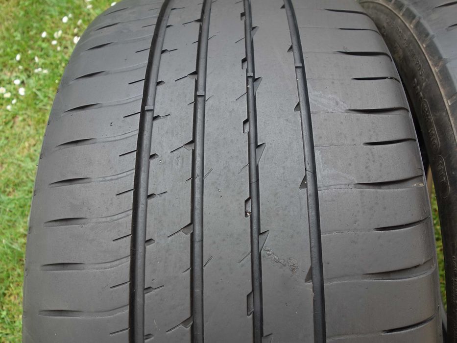 Opony 285/35/22 106W  GOODYEAR 2 Sztuki TESLA X