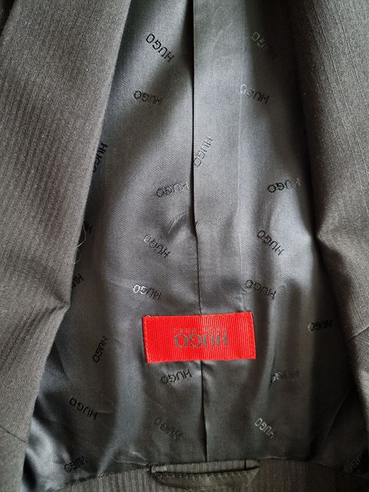 Sprzedam garnitur Hugo Boss