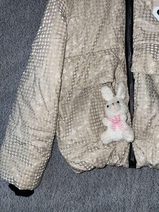 Куртка на дівчинку