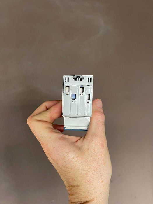 Захист від перенапруги Legrand LEG92766 для дому