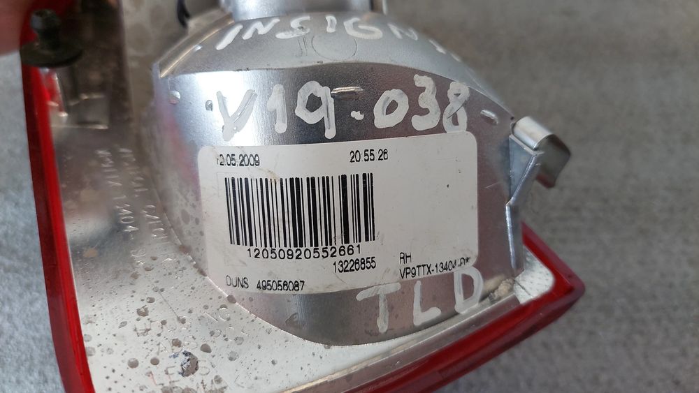 Farolim nevoeiro trás direito VAUXHALL Insignia A (G09)