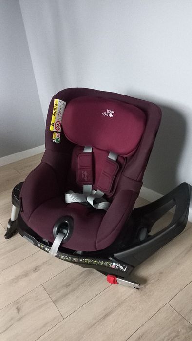 Fotelik Britax Romer Dualfix M size
