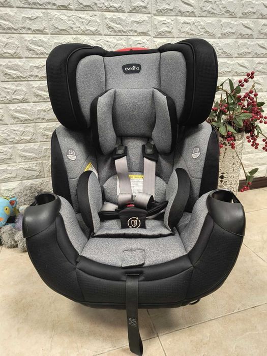 Автокрісло Evenflo Symphony Група 0+/1/2/3 (1.8-45 кг) автокресло