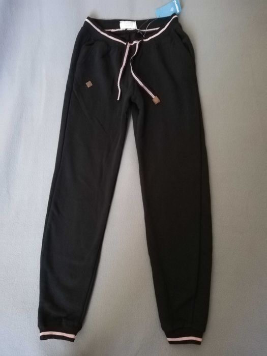 spodnie dresowe ciepłe Pepperts 140/152