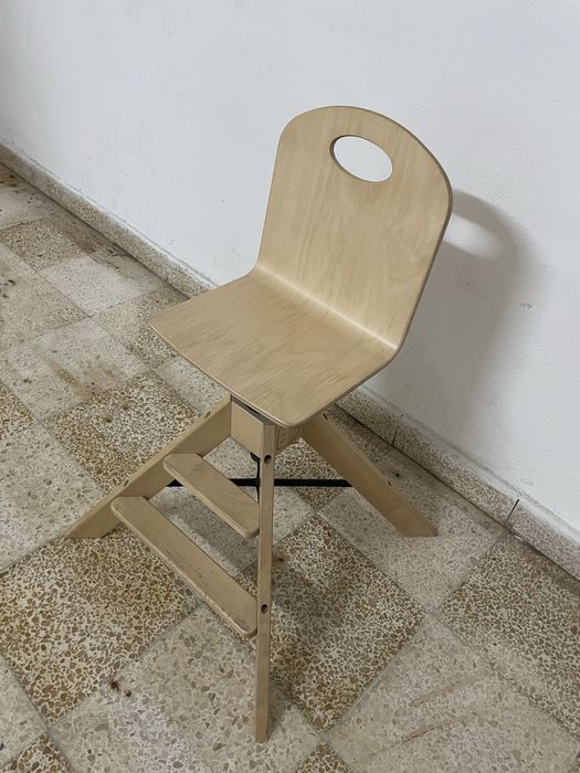 Cadeira junior de madeira ikea