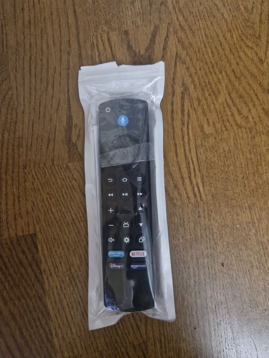 Універсальний Bluetooth пульт для Smart TV / Android TV з голосовим пошуком