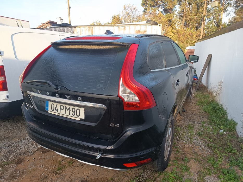 Volvo xc60 sinistrado
