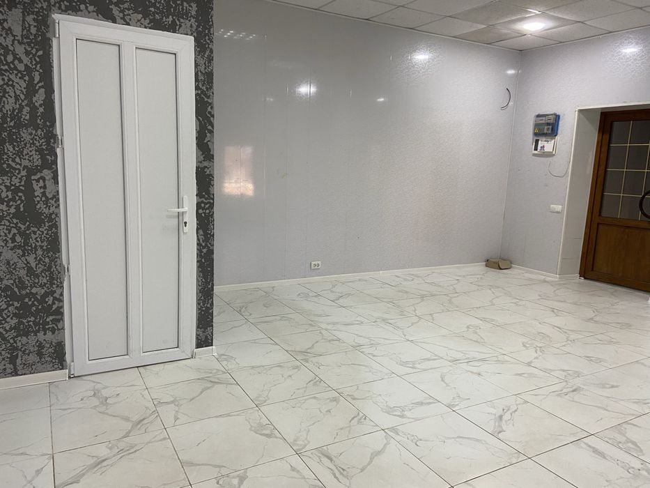 Здам комерційне приміщення в центрі міста Кобеляки