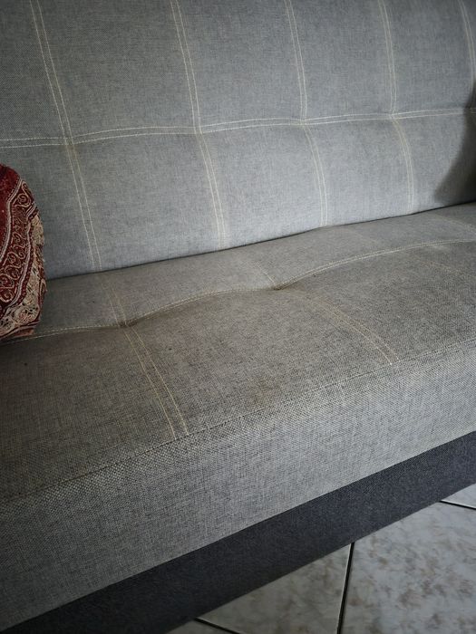 Rozkładana kanapa-wersalka-dostępna tylko do 26 września