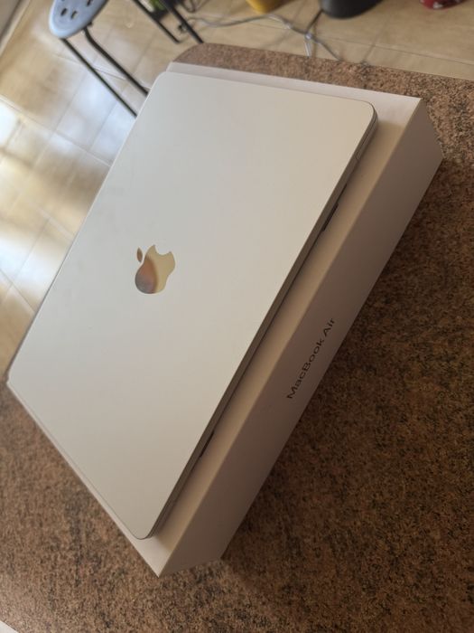 Macbook M4 16gb ram 512 de memória!