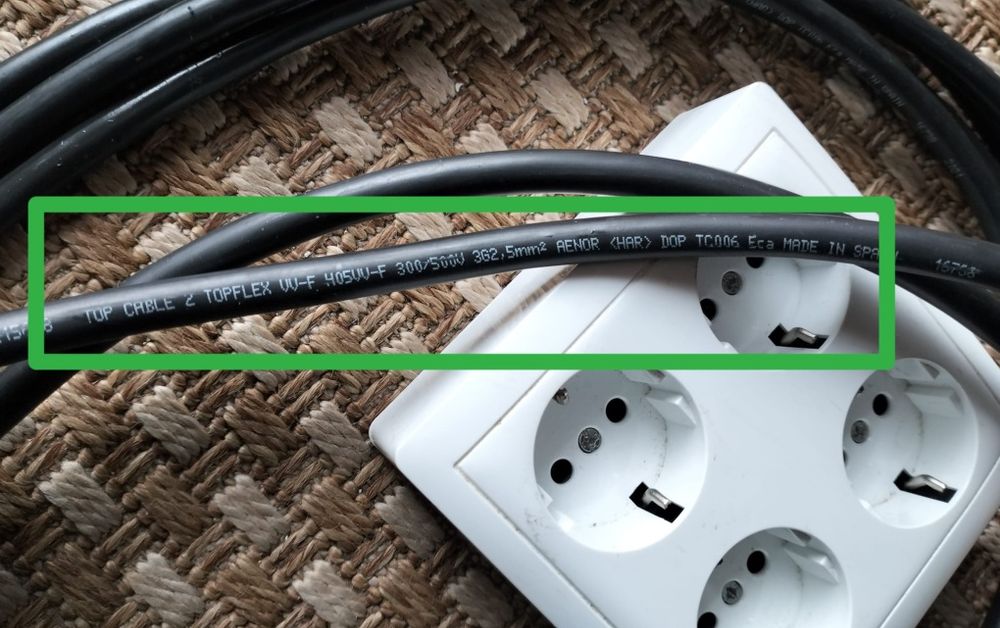 Extensões elétricas com terra – como novas
Vendo 2 extensões