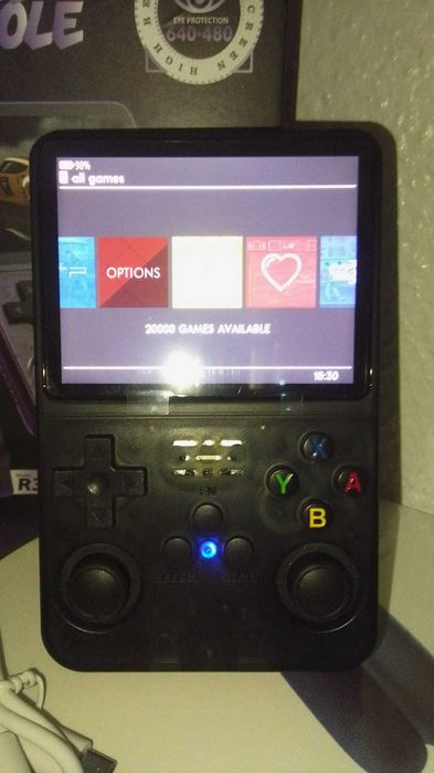 Consola Portátil Retrô R36S - Preto - Nova!!