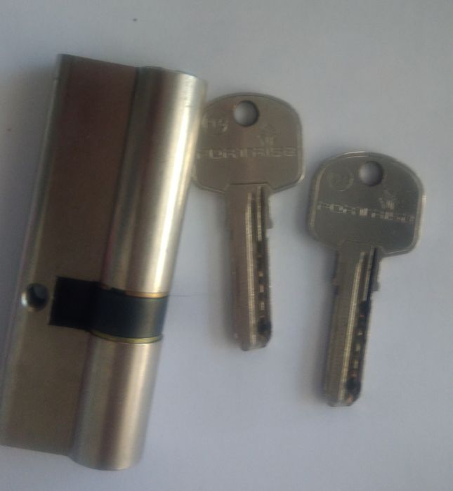 Canhão  chaves Porta blindada