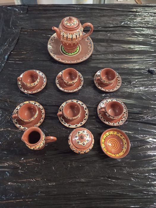 Ceramiczny serwis kawowy. Pawie oczko. Bułgarski