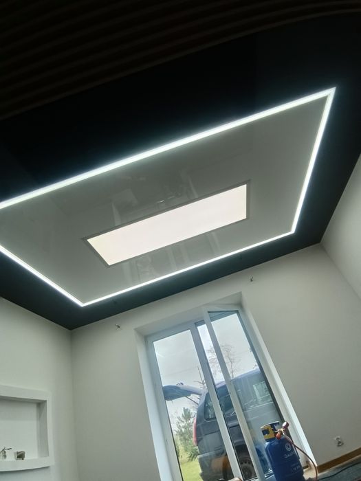 Wykończenie wnętrz sufit napinany oświetlenie LED