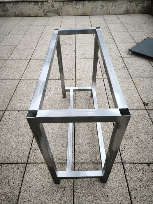 Mesa/bancada em Ferro Galvanizado