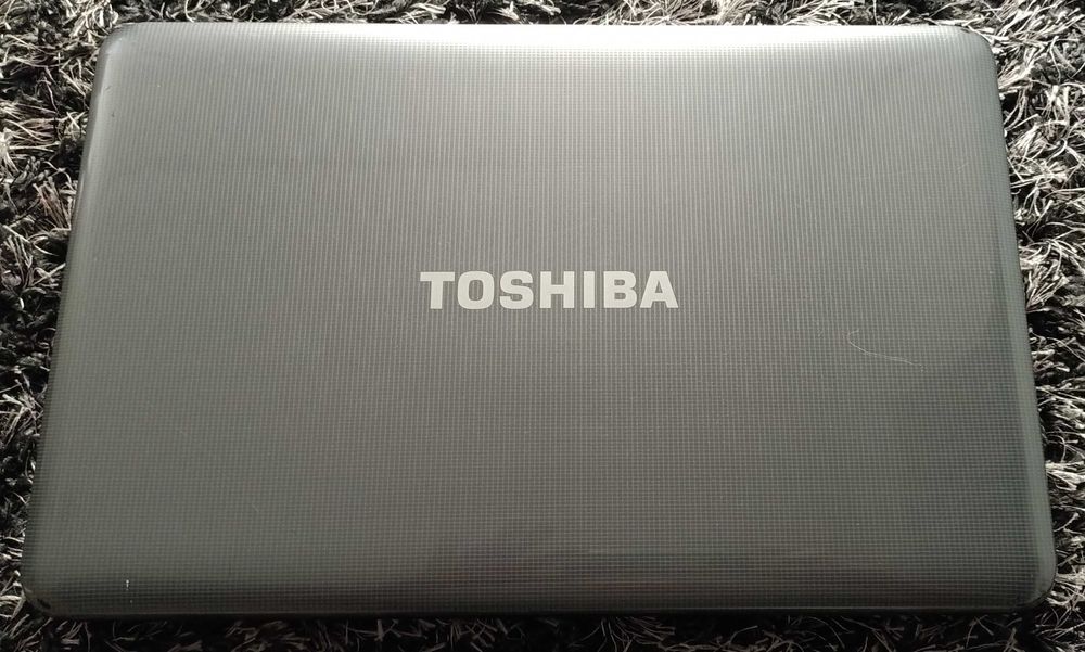 Toshiba L850 - i7 - SSD- win11
