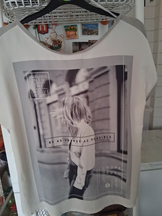 Roupa mulher,pouco uso. Cada peça a 1€