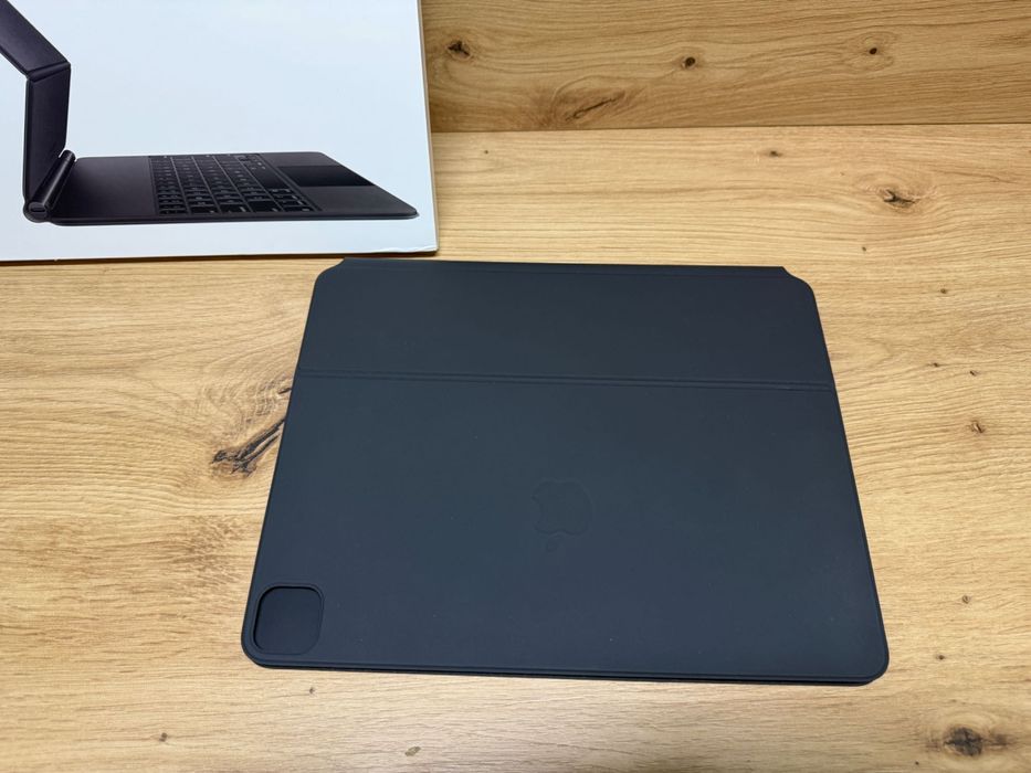 Оригінал Apple Magic Keyboard Black MJQK3 iPad Air 13” iPad Pro 12,9”