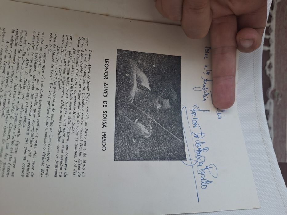 Programas antigos musica classica angola com autografos